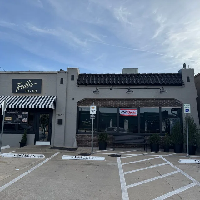 The Terilli’s storefront with its black-and-white striped awning on Greenville Avenue