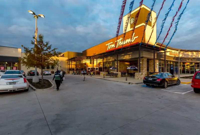 Storefronts at the Shops at Turtle Creek Village